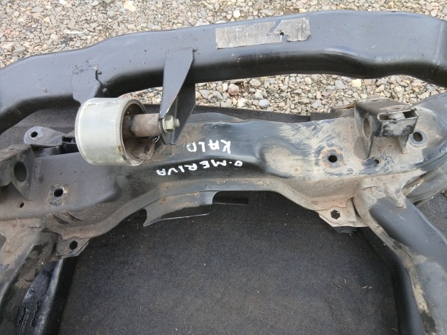 Opel Meriva A 2003-2010 Bölcső