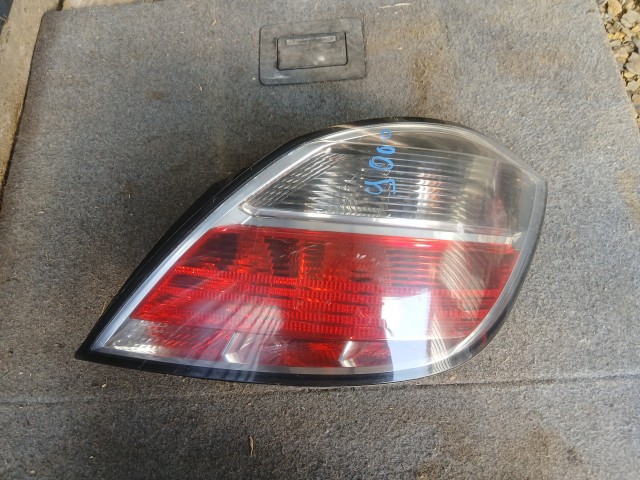 9000 Opel H astra 2006-2014 Jobb hátsó Lámpa 5 ajtós facelift