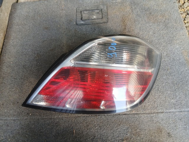 9000 Opel H astra 2006-2014 Jobb hátsó Lámpa 5 ajtós facelift