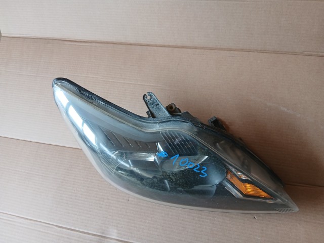 10023 Ford Focus 2008-2011 Jobb első Lámpa Fényszóró