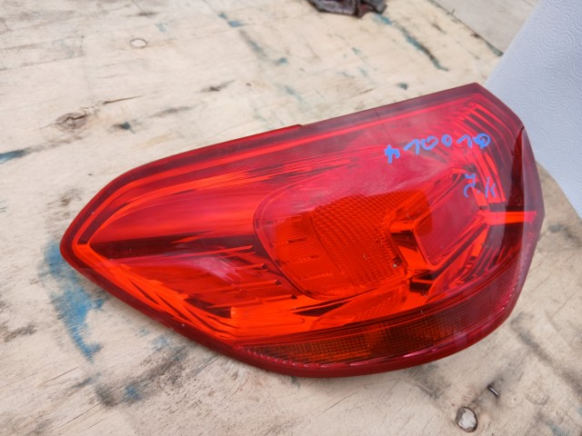 10010 Opel Astra J 2009-2015 Bal hátsó Lámpa kombi