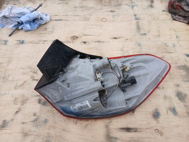 10010 Opel Astra J 2009-2015 Bal hátsó Lámpa kombi