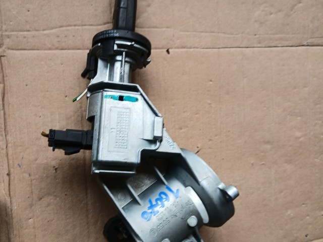 Opel Corsa D 2006-2014 Gyújtáskapcsoló Használt