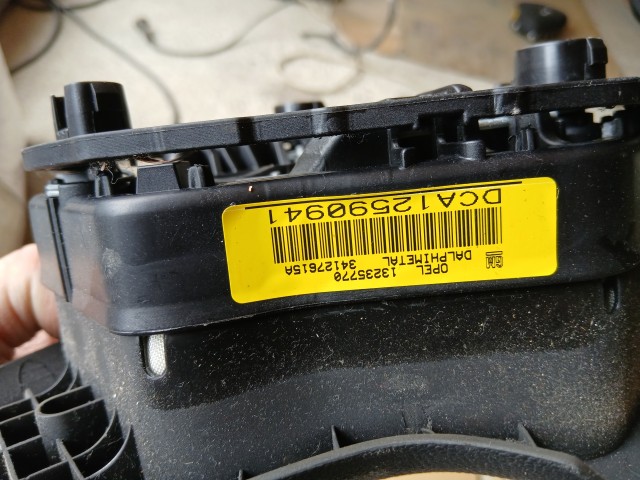 Opel Corsa D 2006-2014 Légzsák Használt sárga zöld Kormány légzsák bal 13235770
