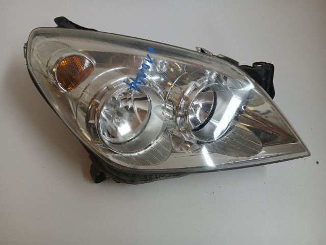 10144 Opel H astra 2004-2014 Jobb első Lámpa Fényszóró