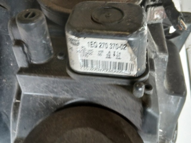10142 Opel H astra 2004-2014 Jobb első Lámpa Fényszóró