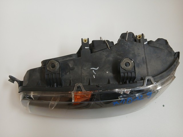 10129 Fiat Punto II. 1999-2003 1999-2003 Bal első Lámpa Fényszóró