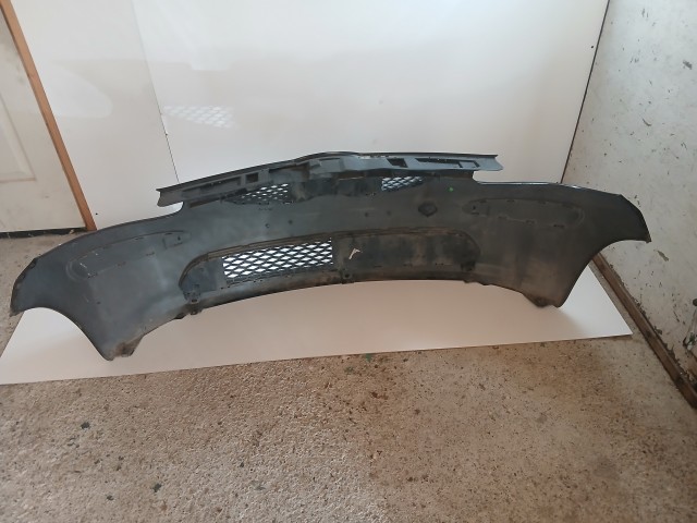 10116 Toyota Aygo 2005-2014 első Lökhárító Fekete