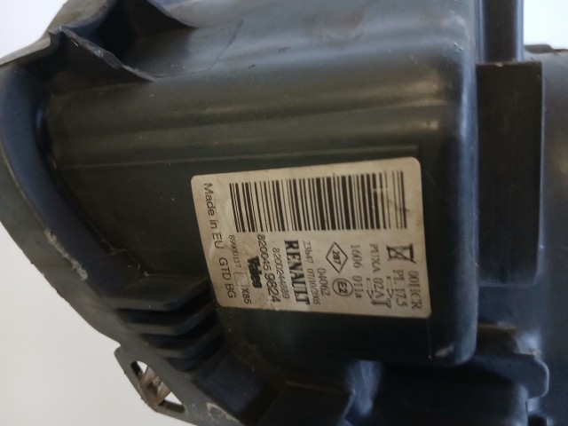 10093 Renault Clio III. 2007-2014 Bal első Lámpa Fényszóró