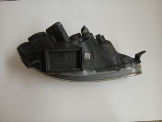 10089 Alfa Romeo 147 2000-2010 Bal első Lámpa Fényszóró