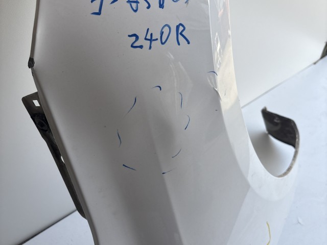 10163 Opel Corsa E Jobb első Sárvédő Fehér Z40R