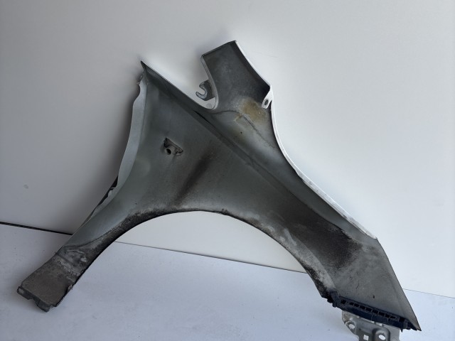 10164 Opel Corsa E Bal első Sárvédő Fehér Z40r