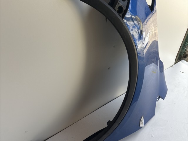 10168 Opel Mokka Bal Sárvédő Használt Kék 