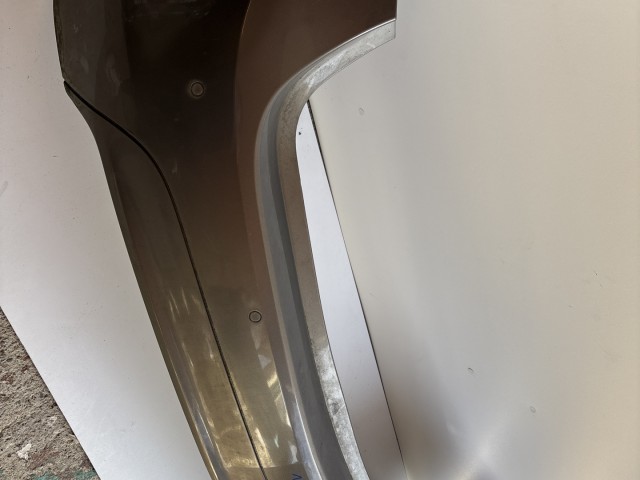 10181 Opel Meriva B 2010-2017 hátsó Lökhárító Barna Z40w