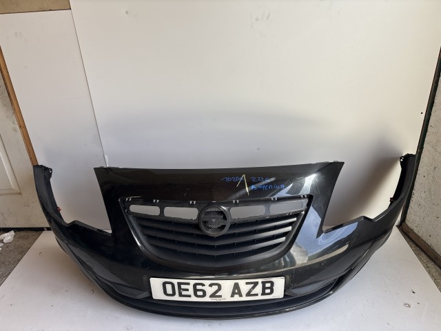 10200 Opel Meriva B 2010-2017 első Lökhárító Fekete Z22c