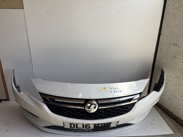 10202 Opel Astra K első Lökhárító Fehér