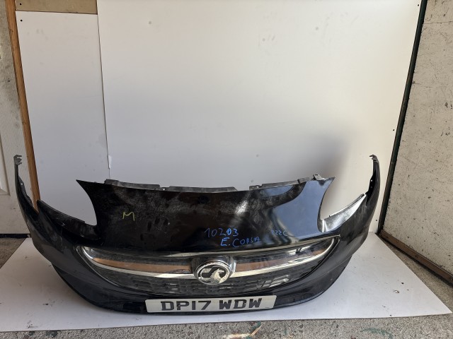 10203 Opel Corsa E első Lökhárító Fekete Z22c
