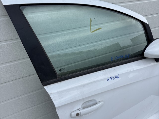 10206 Opel Corsa E Jobb első Ajtó Fehér Z40r