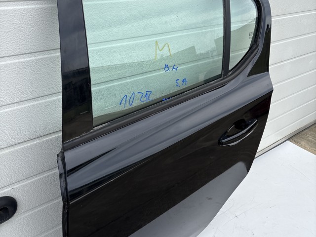 10212 Opel Corsa E Bal hátsó Ajtó Használt Fekete Z22c