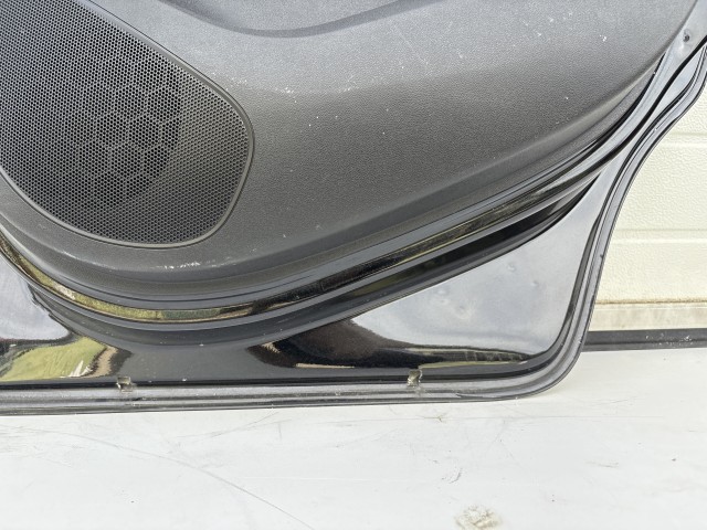 10217 Opel Corsa E Jobb hátsó Ajtó Fekete Z22c