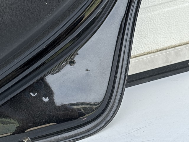 10217 Opel Corsa E Jobb hátsó Ajtó Fekete Z22c