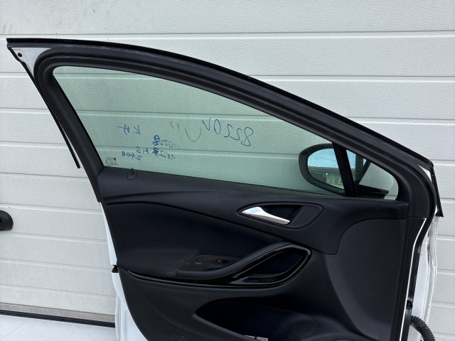 10228 Opel Astra K Bal első Ajtó Fehér