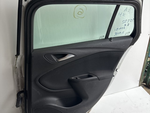 10232 Opel Astra K Jobb hátsó Ajtó Kombi Fehér Z40r
