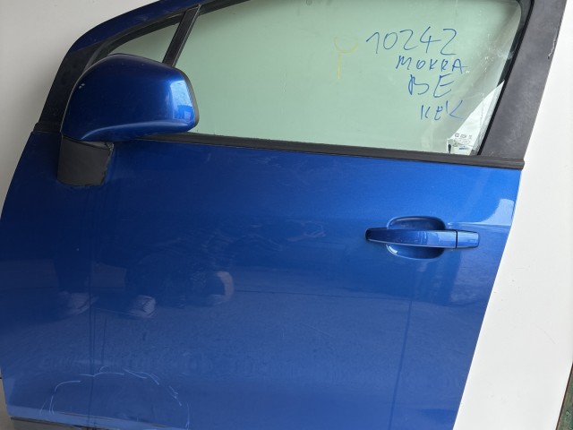 10242 Opel Mokka Bal első  Ajtó Használt Kék sérült 