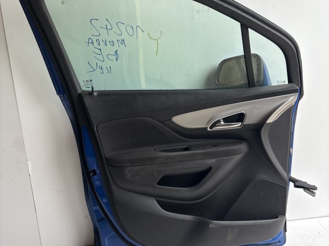 10242 Opel Mokka Bal első  Ajtó Használt Kék sérült 