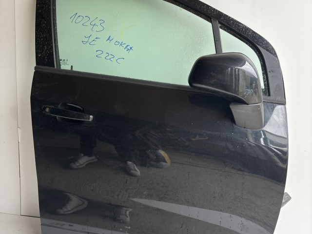 10243 Opel Mokka Jobb első Ajtó Fekete Z22c