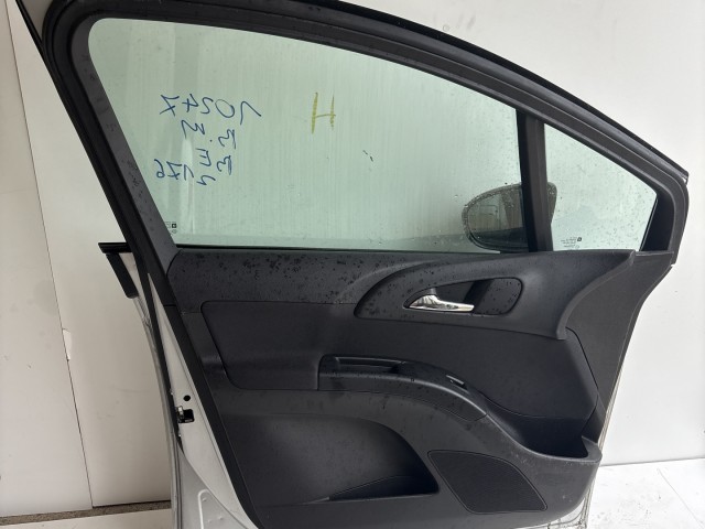 10247 Opel Meriva B 2010-2017 Bal első Ajtó Ezüst Z176