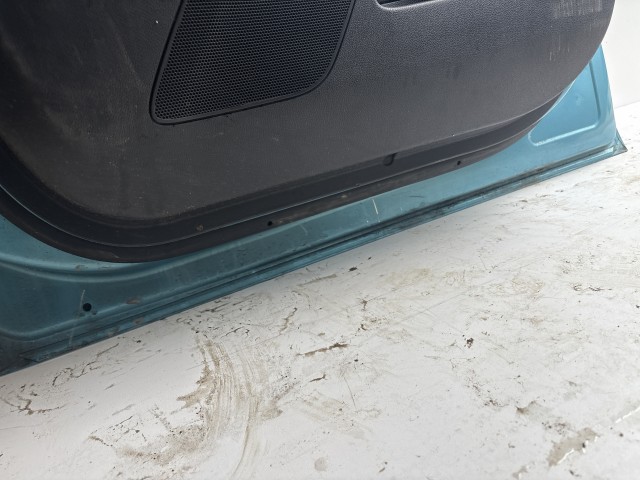 10252 Opel Meriva B 2010-2017 Jobb első Ajtó Használt Kék z21z