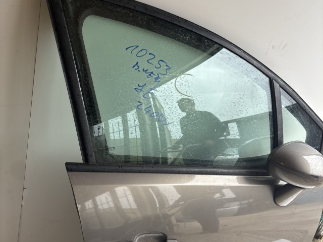 10253 Opel Meriva B 2010-2017 Jobb első Ajtó Barna Z40w