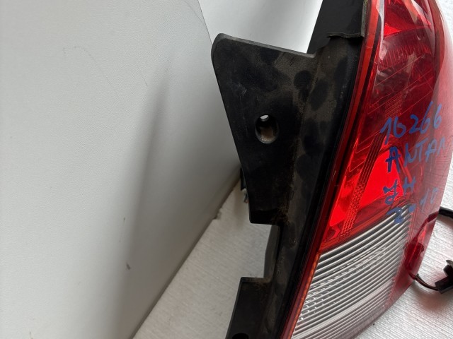 10266 Opel Antara 2010-2015 Jobb hátsó Lámpa