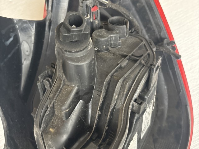 10273 Opel Corsa E Bal hátsó Lámpa 5 ajtós