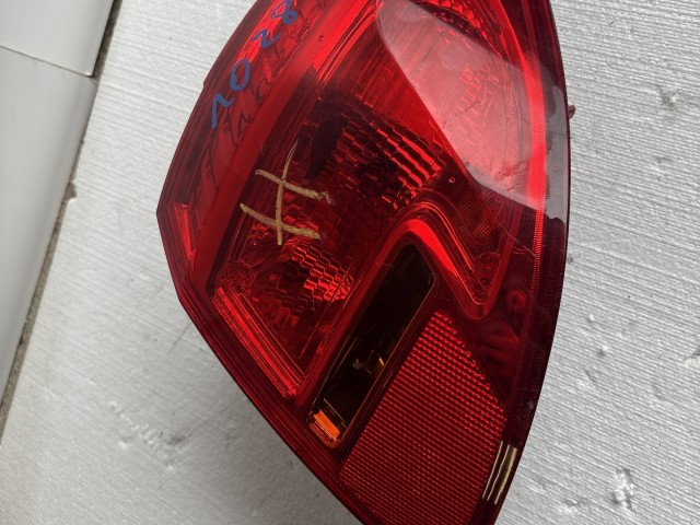 10282 Opel Meriva B 2010-2017 Jobb hátsó Lámpa