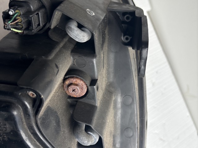 10301 Opel Antara 2006-2015 obb első Xenon Lámpa Fényszóró Angol
