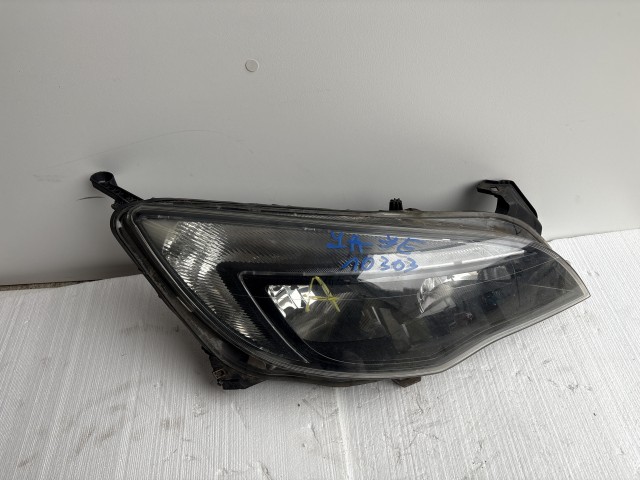 10303 Opel Astra J 2009-2015 Jobb első Lámpa Fényszóró Angol