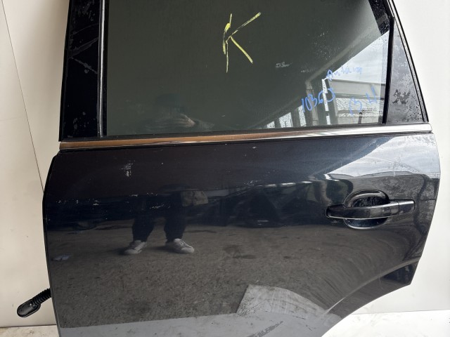 10365 Opel Antara 2006-2015 Bal hátsó Ajtó Használt Fekete Z22c