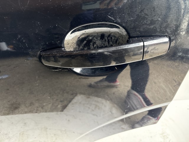 10365 Opel Antara 2006-2015 Bal hátsó Ajtó Használt Fekete Z22c