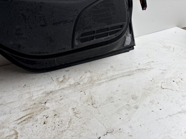 10367 Volkswagen Polo 6r 2009-2017 Bal hátsó Ajtó Fekete