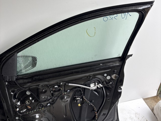 10370 Volkswagen Polo 6r 2009-2017 Jobb első Ajtó Használt Fekete 
