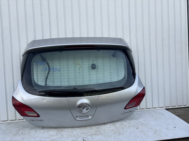 10380 Opel Astra J 2009-2015 Csomagtérajtó 5 ajtós ezüst
