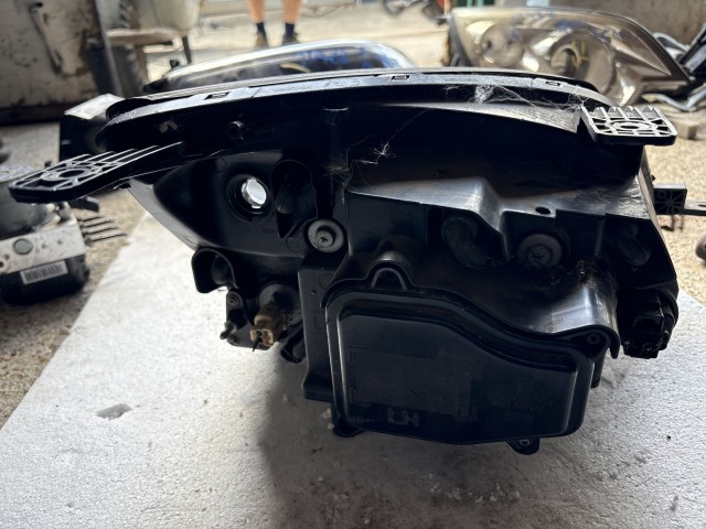 10488 Opel Antara 2006-2015 Bal első Xenon Lámpa , Fényszóró