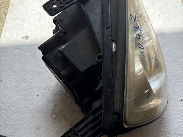 10487 Opel Antara 2006-2015 Jobb Xenon Lámpa Fényszóró