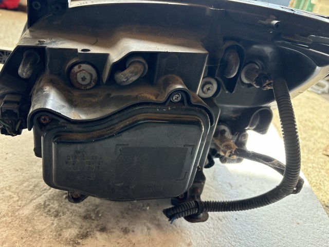 10487 Opel Antara 2006-2015 Jobb Xenon Lámpa Fényszóró
