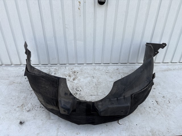 Opel Antara 2006-2015  jobb első Kerékjárati dobbetét