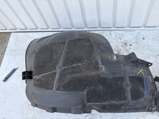 Opel Meriva B 2010-2017 jobb első Kerékjárati dobbetét