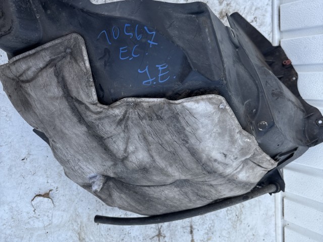 Opel Corsa E 2014-2019 jobb első  Kerékjárati dobbetét