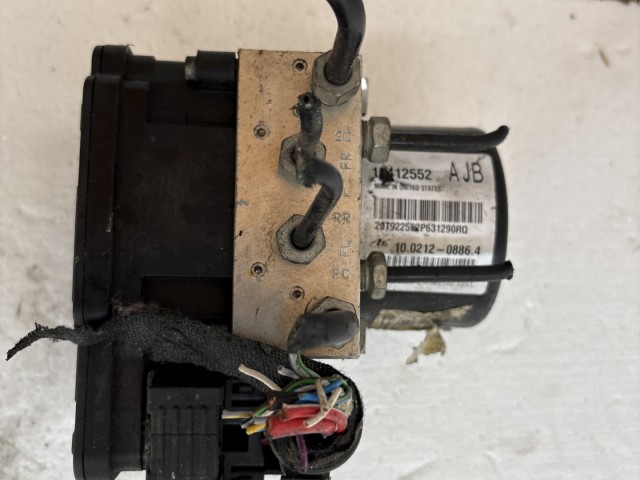 Opel Astra J 2009-2015 Abs kocka